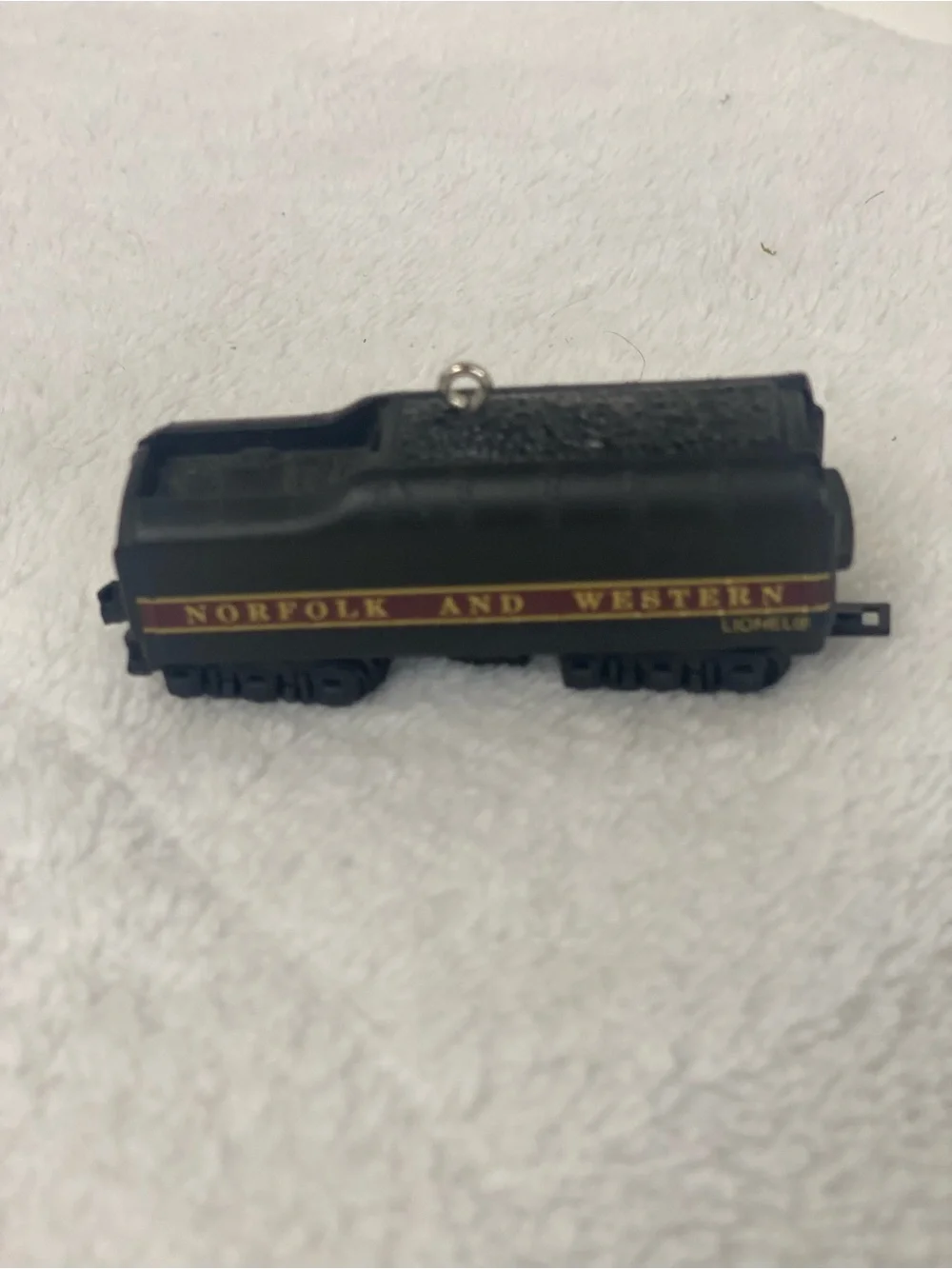 Hallmark Keepsake Lionel The Tender 746 Norfolk and Western Train Ornament 1999